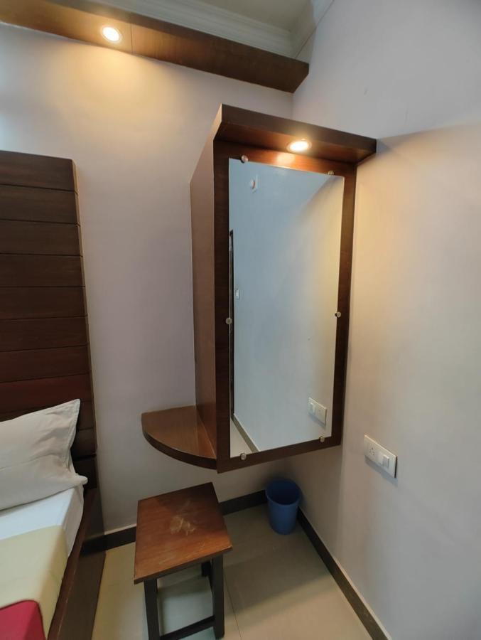 Vyavahar Lodge Udupi Kültér fotó