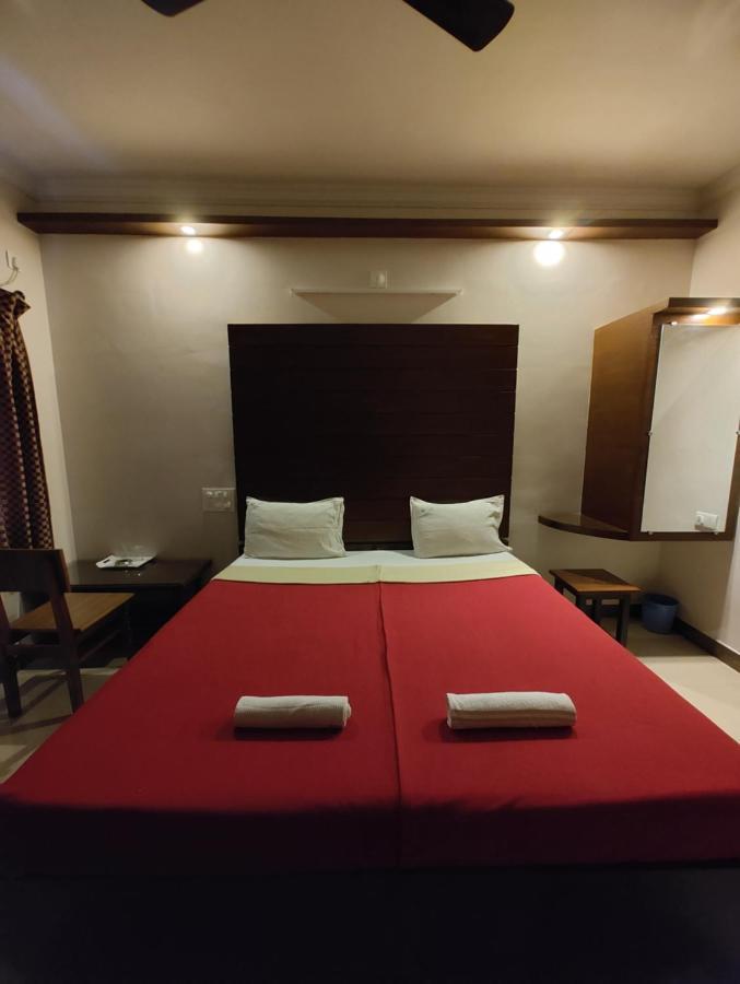 Vyavahar Lodge Udupi Kültér fotó