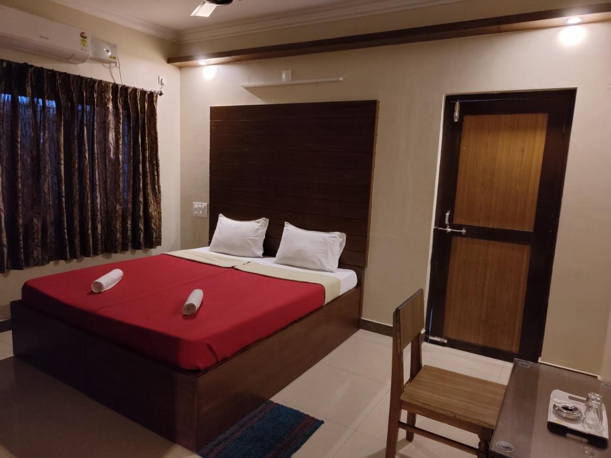 Vyavahar Lodge Udupi Kültér fotó